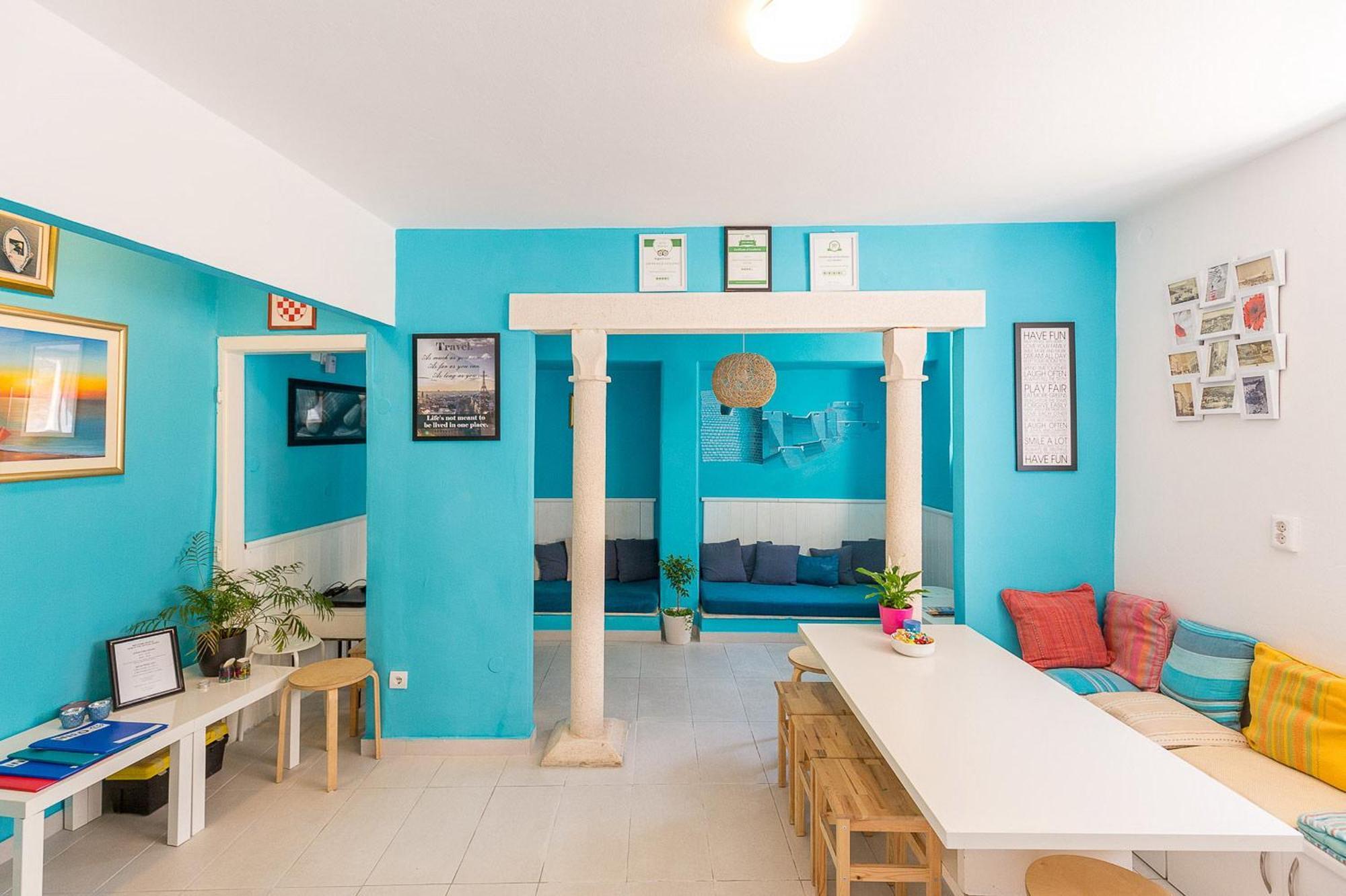 City Walls Hostel Dubrovnik Ngoại thất bức ảnh