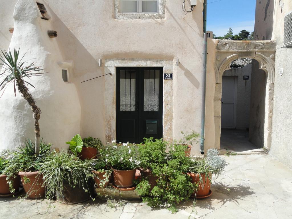 City Walls Hostel Dubrovnik Ngoại thất bức ảnh